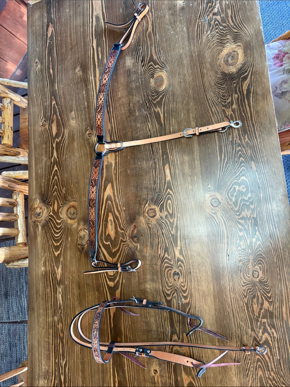 Leather Floral Tooled Breast Collar and Headstall Set - Brown